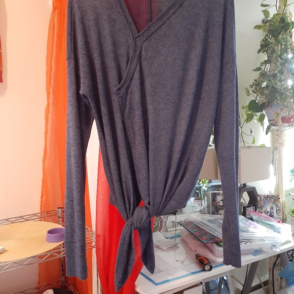 Sweater - Picture 11 of 13